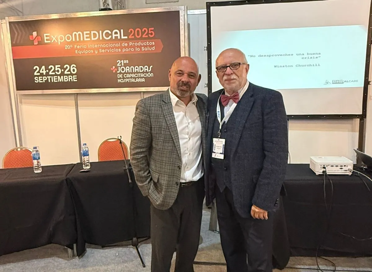 Stand del CENAS en ExpoMedical 2025